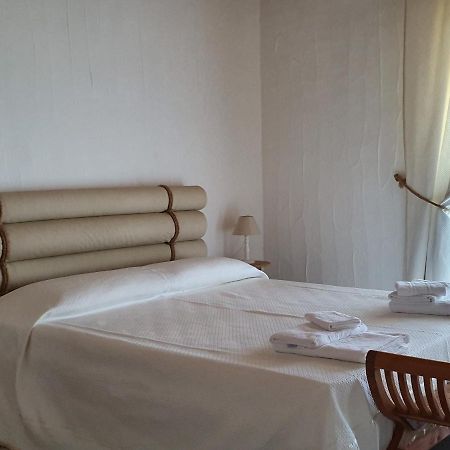 Nacchinono Bed & Breakfast Олбия Екстериор снимка