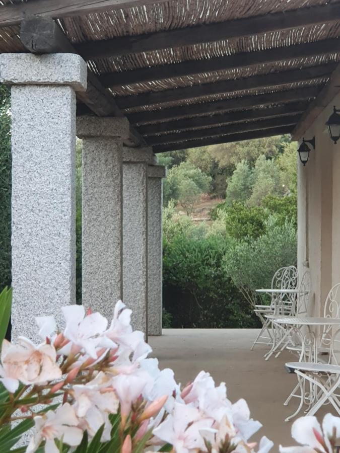 Nacchinono Bed & Breakfast Олбия Екстериор снимка